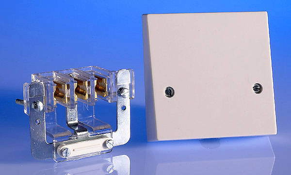 Cooker Cable Outlet Plate BG 979 0J