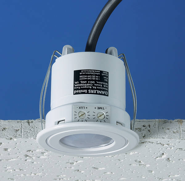 Danlers Pir Occupancy Ceiling Switch, Best Motion Sensor Light Switch For Bathroom