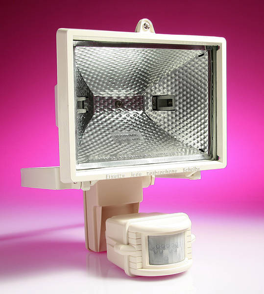 400w Halogen Floodlight with PIR White c w 400w Energy Saving Lamp