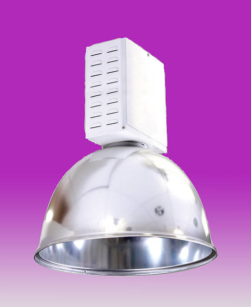 250w Sodium High Bay Fitting c w Reflector and Gear