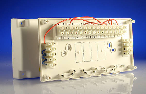 Salus TC100 Wiring Centre three way wiring diagrams 