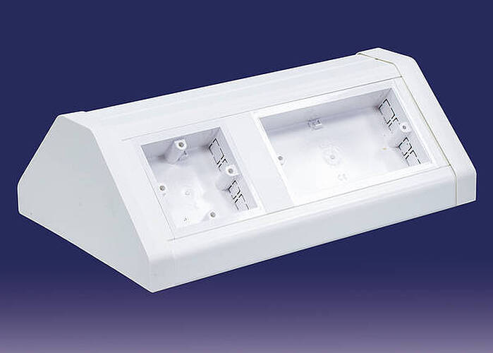 3 Gang 1 Gang 2 Gang Double Sided Bench Trunking Box Univolt BT 