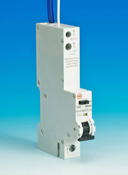 WYLEX nsbs 32/1 C32 32 Amp C Tipo RCBO 30 ma C32 wtsrre Bdst